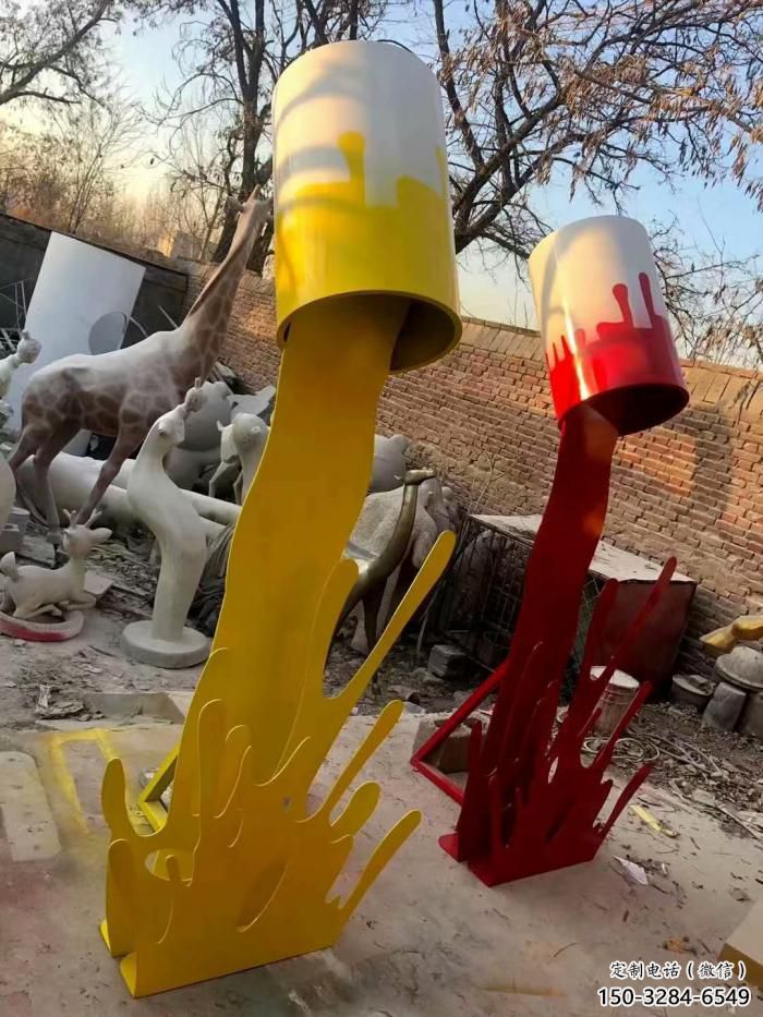 古銅色油漆桶雕塑 大型城市雕塑 商業(yè)街擺件 古銅色油漆桶雕塑 大型城市雕塑 商業(yè)街擺件