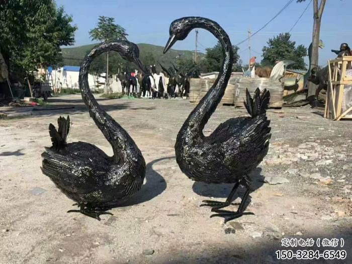 不銹鋼仿真天鵝雕塑 店門口園林雕塑 動物小品 不銹鋼仿真天鵝雕塑 店門口園林雕塑 動物小品