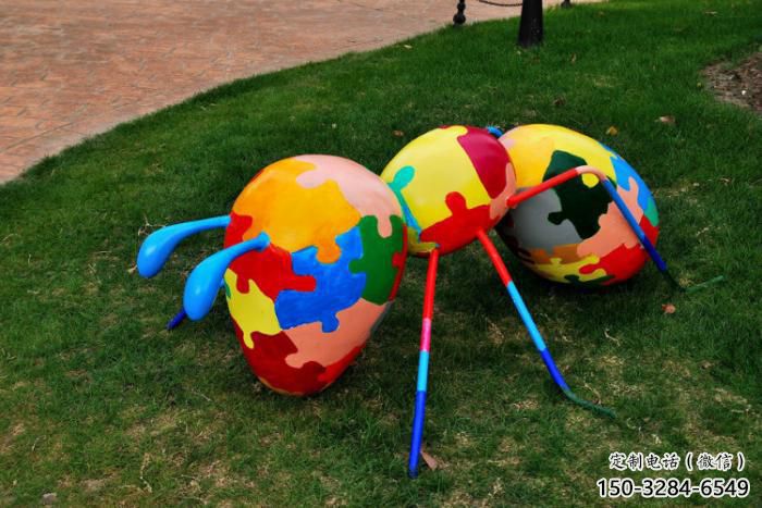 售樓處玻璃鋼螞蟻雕塑 商業街圣誕節雕塑 動物擺件 售樓處玻璃鋼螞蟻雕塑 商業街圣誕節雕塑 動物擺件