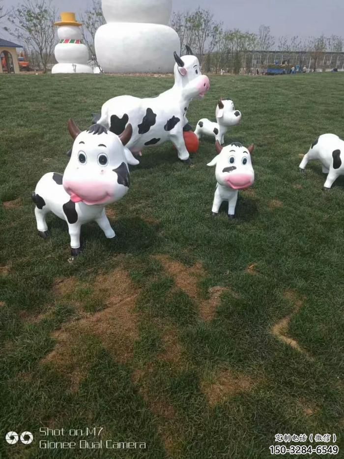 店門(mén)口玻璃鋼小狗雕塑 創(chuàng)意景觀雕塑 仿真擺件 店門(mén)口玻璃鋼小狗雕塑 創(chuàng)意景觀雕塑 仿真擺件