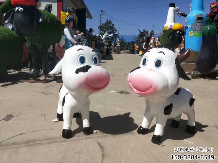 商業街玻璃鋼小狗雕塑 售樓處雕塑 動物擺件 商業街玻璃鋼小狗雕塑 售樓處雕塑 動物擺件