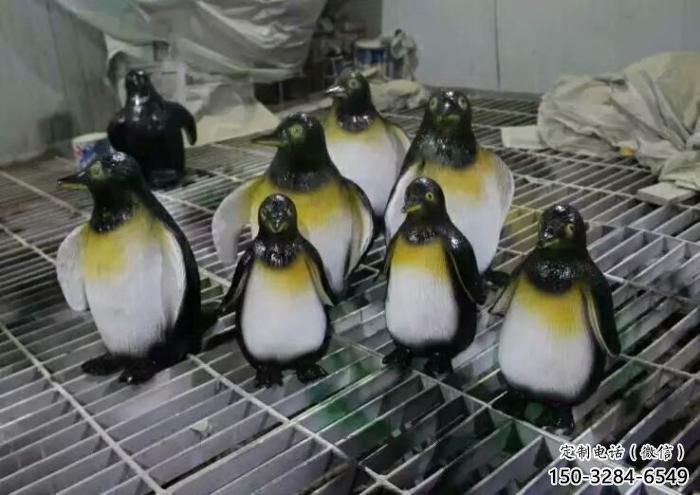 庭院玻璃鋼企鵝雕塑 城市古銅色雕塑 動物小品 庭院玻璃鋼企鵝雕塑 城市古銅色雕塑 動物小品