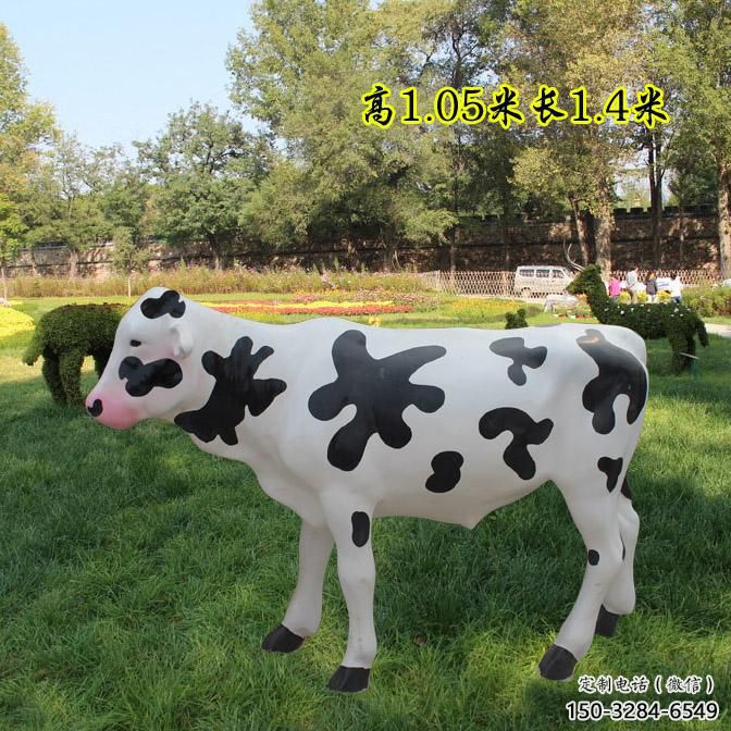 城市玻璃鋼奶牛雕塑 風景區彩繪雕塑 抽象擺件 城市玻璃鋼奶牛雕塑 風景區彩繪雕塑 抽象擺件