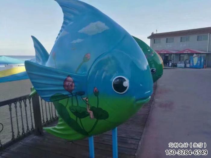 幾何金魚雕塑 庭院仿真雕塑 彩繪擺件 幾何金魚雕塑 庭院仿真雕塑 彩繪擺件