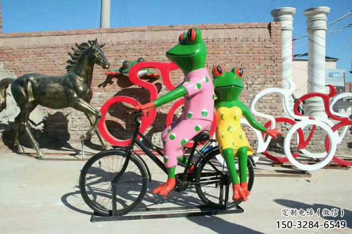 創(chuàng)意玻璃鋼青蛙雕塑 步行街店門(mén)口雕塑 動(dòng)物小品 創(chuàng)意玻璃鋼青蛙雕塑 步行街店門(mén)口雕塑 動(dòng)物小品