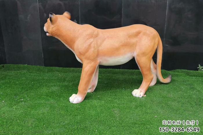 田間玻璃鋼豹子雕塑廠家 彩繪仿真雕塑 園林擺件 田間玻璃鋼豹子雕塑廠家 彩繪仿真雕塑 園林擺件