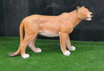 園林玻璃鋼豹子雕塑廠家 城市廣場雕塑 步行街擺件