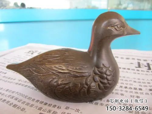 鴨子雕塑廠家,仿真動(dòng)物, 公園廣場街頭擺件 (3) 鴨子雕塑廠家,仿真動(dòng)物, 公園廣場街頭擺件 (3)