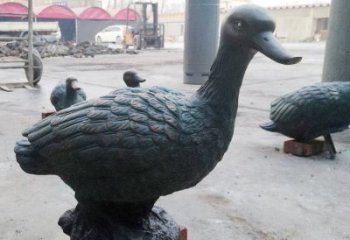 鴨子雕塑廠家,仿真動(dòng)物, 公園廣場街頭擺件 (1)
