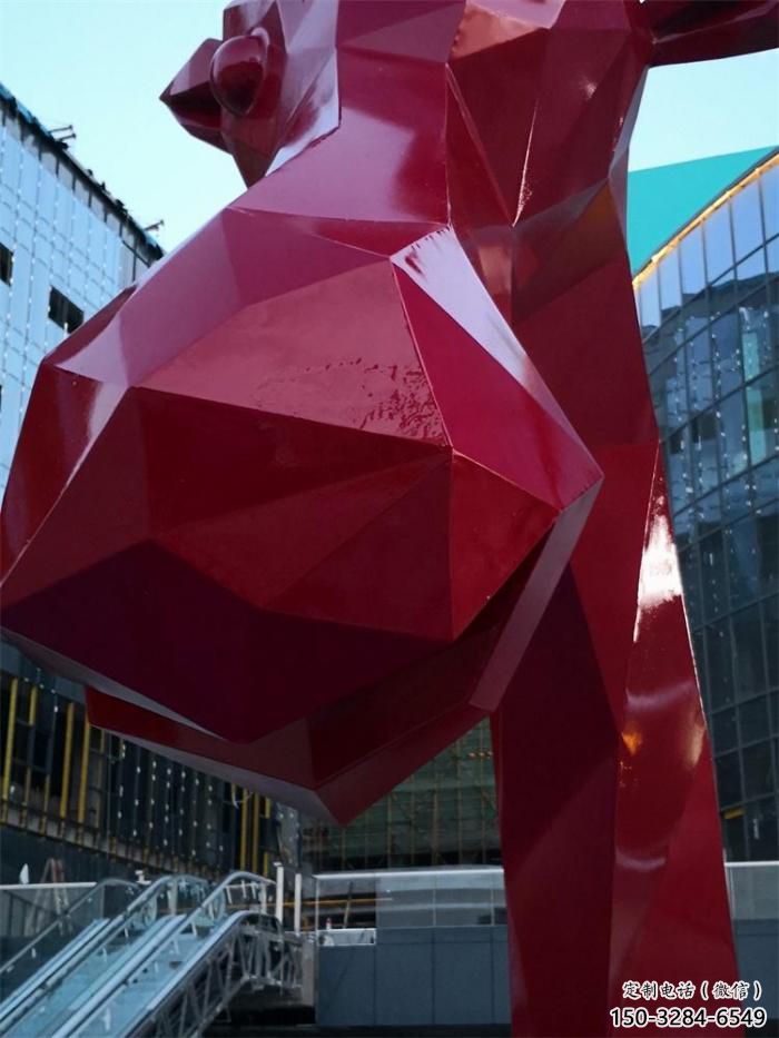 不銹鋼長頸鹿雕塑,異形幾何動物,售樓處小區擺件 (8) 不銹鋼長頸鹿雕塑,異形幾何動物,售樓處小區擺件 (8)