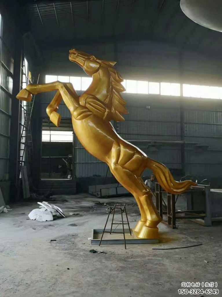 大型奔馬雕塑,城市街頭擺件,不銹鋼動物小品 大型奔馬雕塑,城市街頭擺件,不銹鋼動物小品