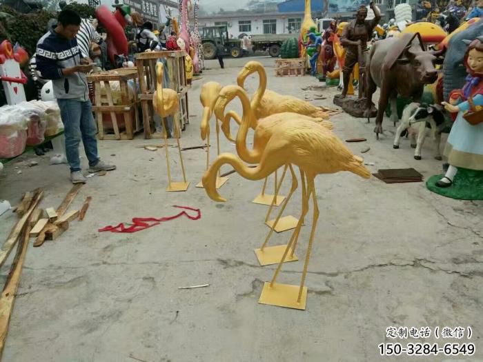 創(chuàng)意不銹鋼丹頂鶴雕塑 步行街店門口雕塑 影視劇小品 創(chuàng)意不銹鋼丹頂鶴雕塑 步行街店門口雕塑 影視劇小品