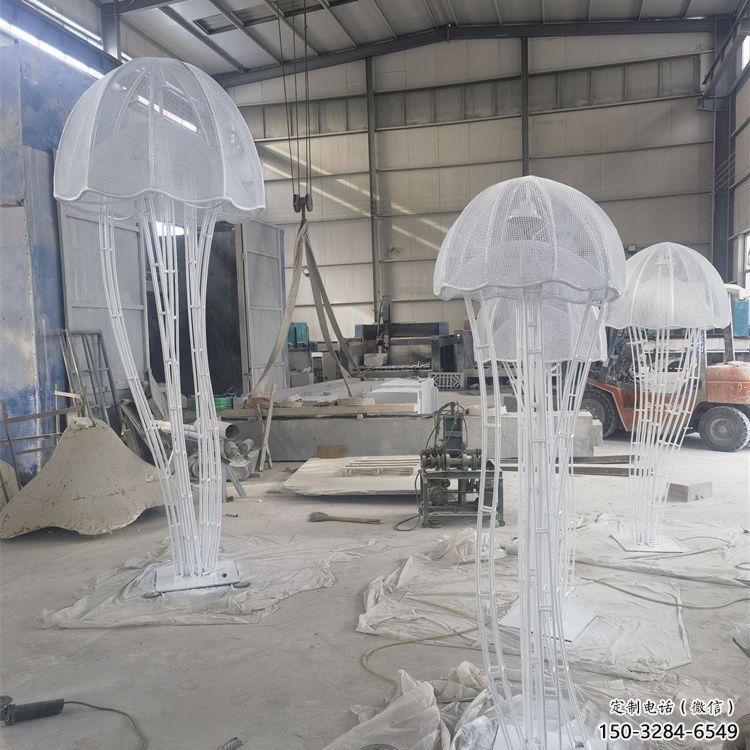 田間水母雕塑 彩繪仿真雕塑 園林擺件 田間水母雕塑 彩繪仿真雕塑 園林擺件