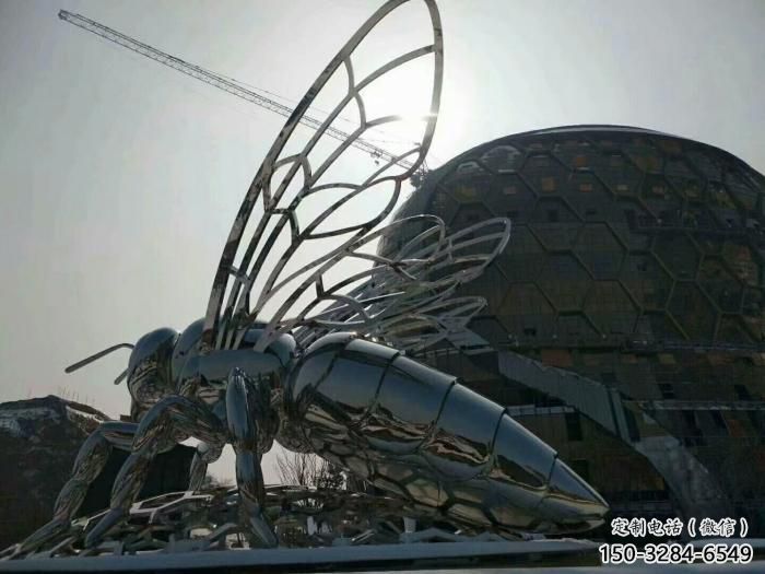 古銅色蜜蜂雕塑廠家 大型城市雕塑 商業(yè)街?jǐn)[件 古銅色蜜蜂雕塑廠家 大型城市雕塑 商業(yè)街?jǐn)[件