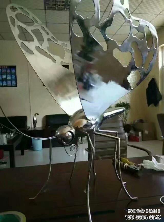 鏤空蜜蜂雕塑廠家 廣場近代雕塑 門口小品 鏤空蜜蜂雕塑廠家 廣場近代雕塑 門口小品