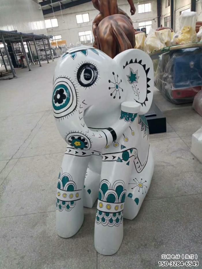 幼兒園小象雕塑,動物主題,仿古工藝 幼兒園小象雕塑,動物主題,仿古工藝
