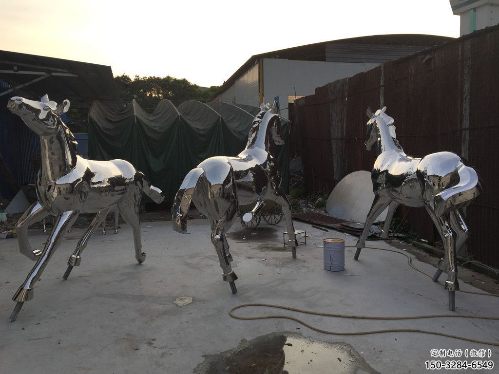 城市戰馬雕塑,音樂擺件,噴砂工藝 城市戰馬雕塑,音樂擺件,噴砂工藝