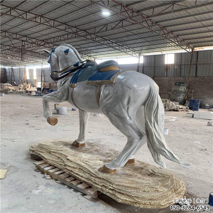 室內(nèi)戰(zhàn)馬雕塑,景觀題材,仿真效果工藝 室內(nèi)戰(zhàn)馬雕塑,景觀題材,仿真效果工藝