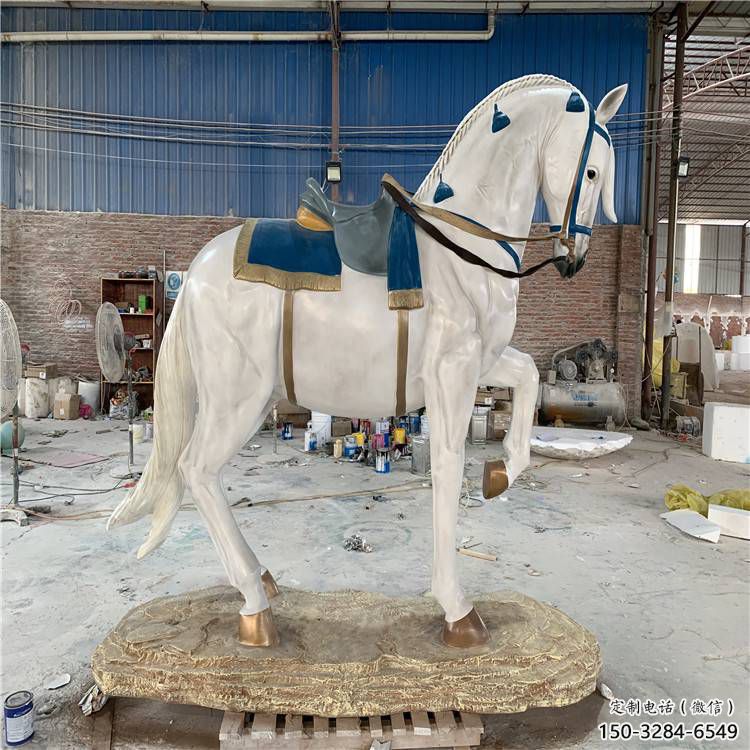 小區戰馬雕塑,抽象系列,仿真工藝 小區戰馬雕塑,抽象系列,仿真工藝