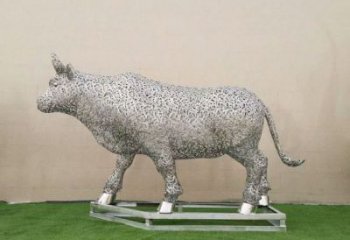 操場小牛雕塑，公園主題，鏤空工藝效果