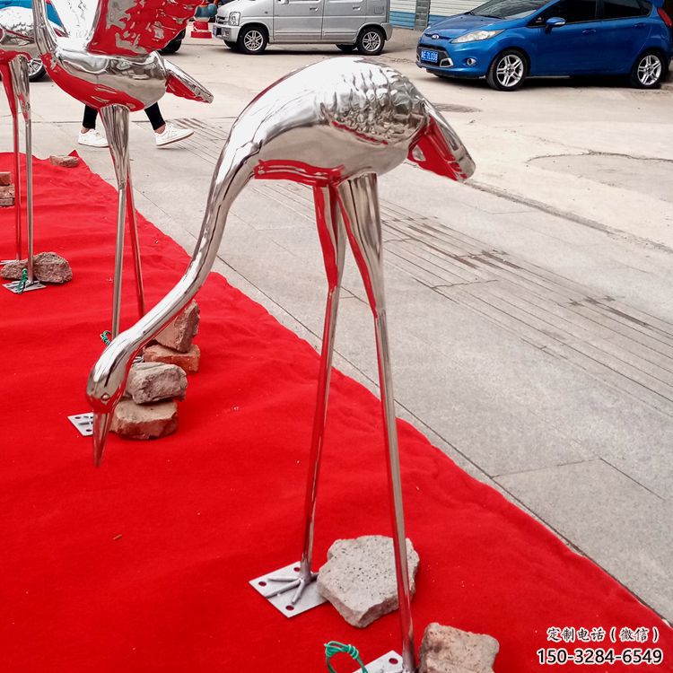 大型白鶴雕塑 門(mén)口創(chuàng)意雕塑 售樓處小品 大型白鶴雕塑 門(mén)口創(chuàng)意雕塑 售樓處小品