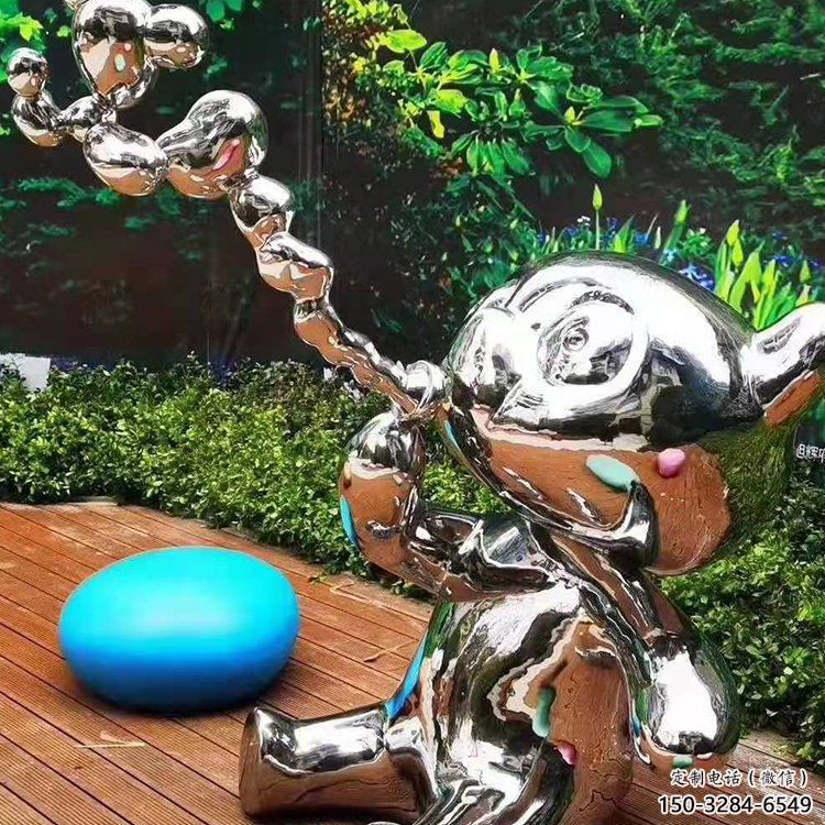 園林貓咪雕塑，噴漆運動雕塑，網格形式