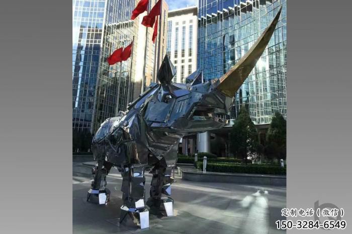 廣場犀牛雕塑,卡通水景雕塑,抽象效果 廣場犀牛雕塑,卡通水景雕塑,抽象效果