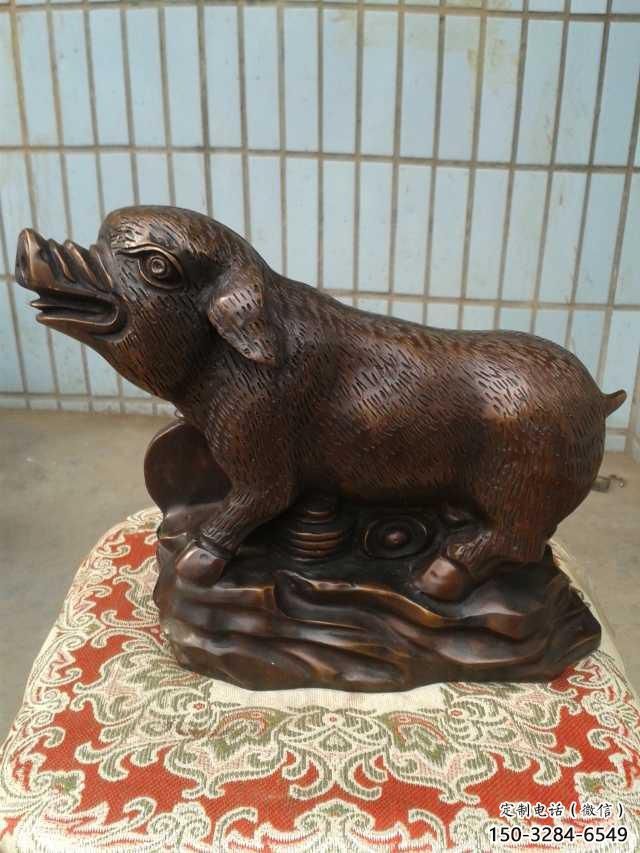 庭院野豬雕塑,鍍金歐式雕塑,網(wǎng)格形式 庭院野豬雕塑,鍍金歐式雕塑,網(wǎng)格形式