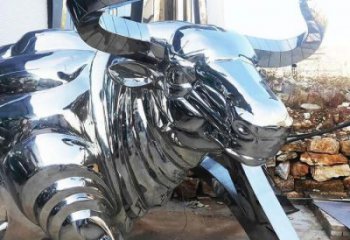 景區(qū)犀牛雕塑，鍍金歐式雕塑，鐵藝材質(zhì)