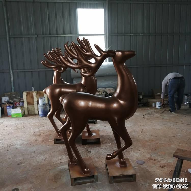 街道馴鹿雕塑，鑄銅農(nóng)耕雕塑，古銅效果