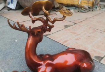 景區(qū)馴鹿雕塑，鍍金歐式雕塑，鐵藝材質(zhì)