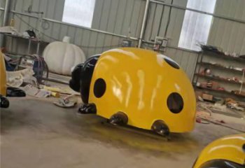 校園蟲子雕塑，拉絲海洋雕塑，卡通主題