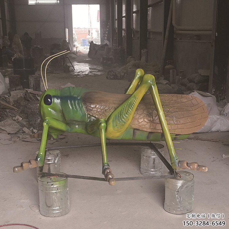 冷飲店蝗蟲雕塑,仿真昆蟲雕塑,彩繪工藝 冷飲店蝗蟲雕塑,仿真昆蟲雕塑,彩繪工藝