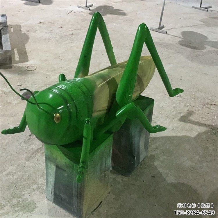 庭院蝗蟲雕塑,鍍金歐式雕塑,仿真形式 庭院蝗蟲雕塑,鍍金歐式雕塑,仿真形式