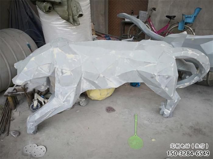 街道獵豹雕塑，鍛造動物雕塑，古銅效果