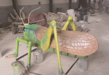 操場蝗蟲雕塑,鏤彩繪昆蟲雕塑,噴砂制造