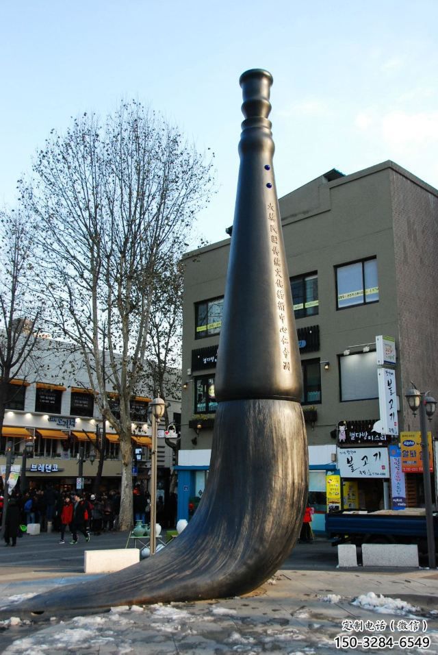 售樓部毛筆雕塑,噴砂發(fā)光雕塑,烤漆題材 售樓部毛筆雕塑,噴砂發(fā)光雕塑,烤漆題材