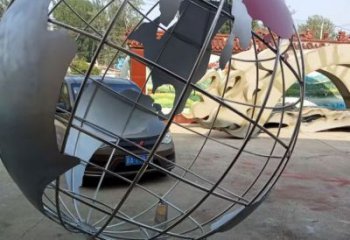 園林地球儀雕塑，噴漆景觀雕塑，網格形式