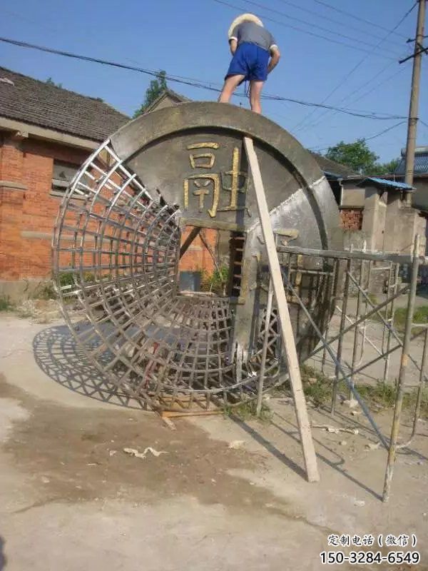 售樓部銅錢雕塑,噴砂發光雕塑,烤漆題材 售樓部銅錢雕塑,噴砂發光雕塑,烤漆題材