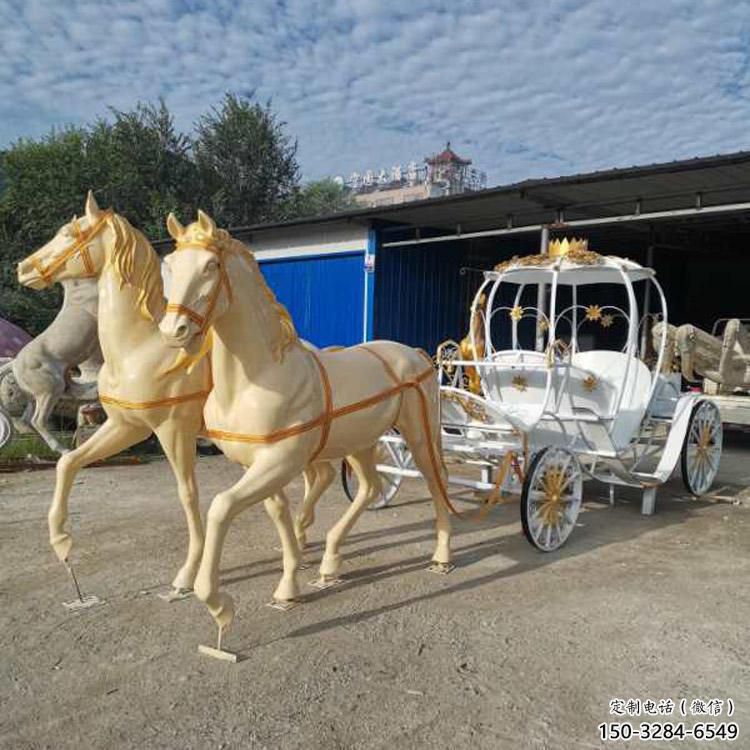 城市馬車雕塑 風景區彩繪雕塑 抽象擺件 城市馬車雕塑 風景區彩繪雕塑 抽象擺件