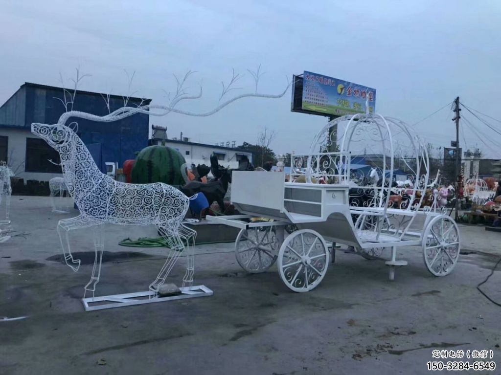 民俗馬車雕塑 店門口園林雕塑 鏤空小品 民俗馬車雕塑 店門口園林雕塑 鏤空小品