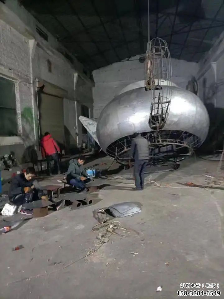 公園水壺雕塑制造商 酒店門口雕塑 彩繪擺件 公園水壺雕塑制造商 酒店門口雕塑 彩繪擺件