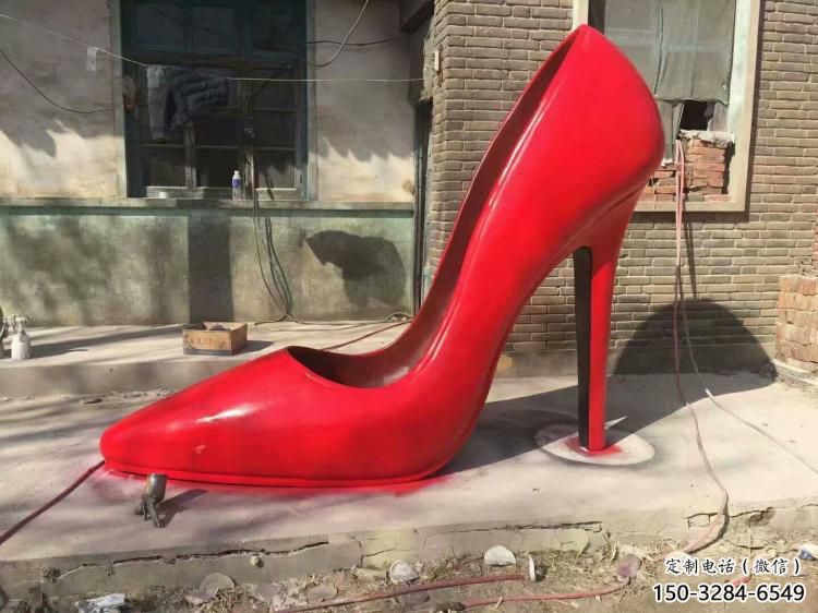鋼管高跟鞋雕塑 異形噴水小品 農村雕塑 鋼管高跟鞋雕塑 異形噴水小品 農村雕塑