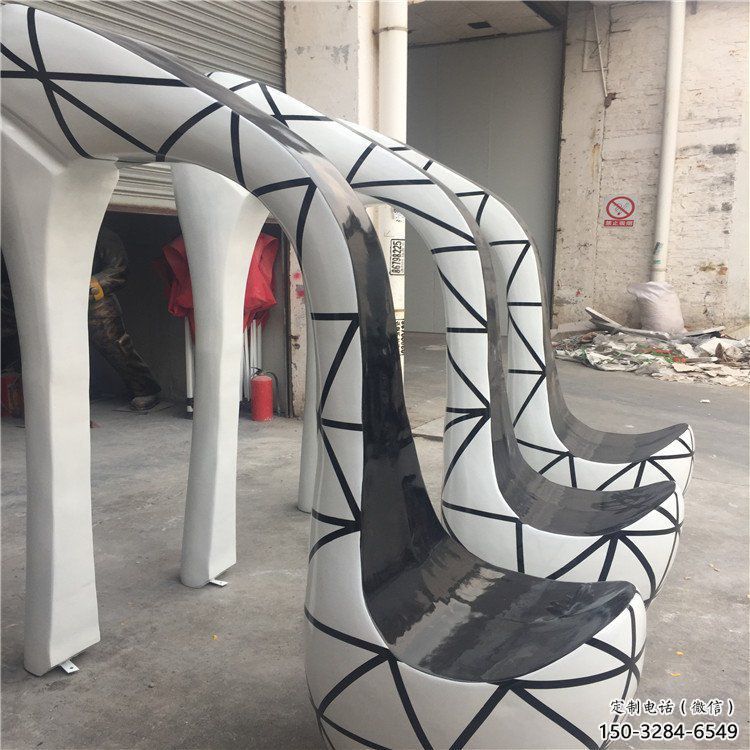 烤漆高跟鞋雕塑 鋼管景觀小品 室內雕塑 烤漆高跟鞋雕塑 鋼管景觀小品 室內雕塑