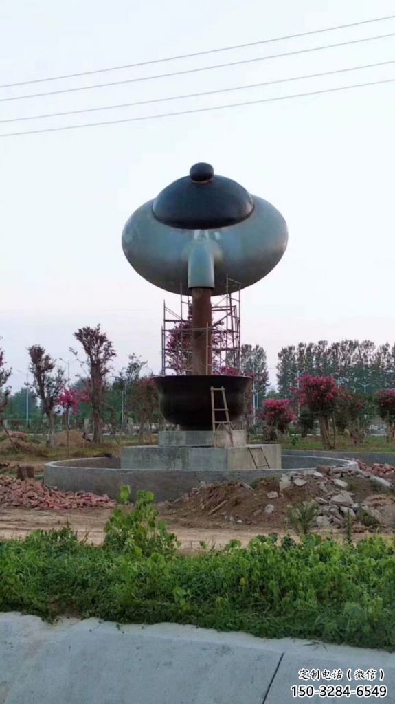 博物館懸壺雕塑 電鍍現(xiàn)代小品 公園雕塑 博物館懸壺雕塑 電鍍現(xiàn)代小品 公園雕塑