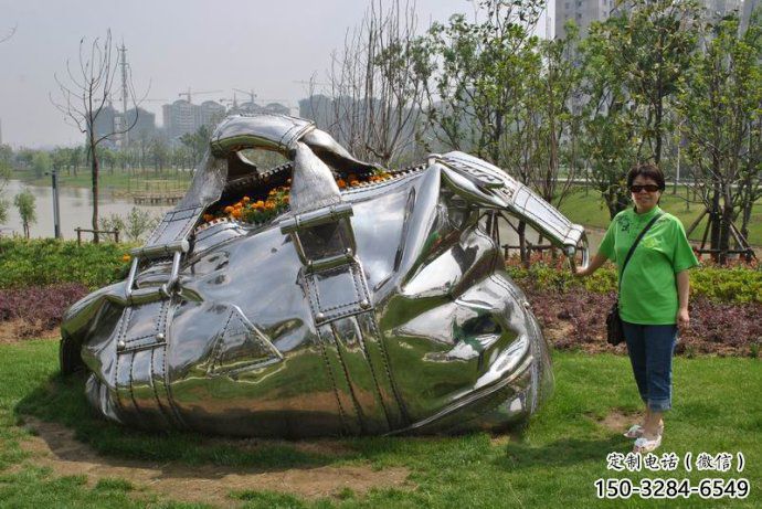 鍛造包包雕塑 懸空餐飲店小品 戶外雕塑 鍛造包包雕塑 懸空餐飲店小品 戶外雕塑