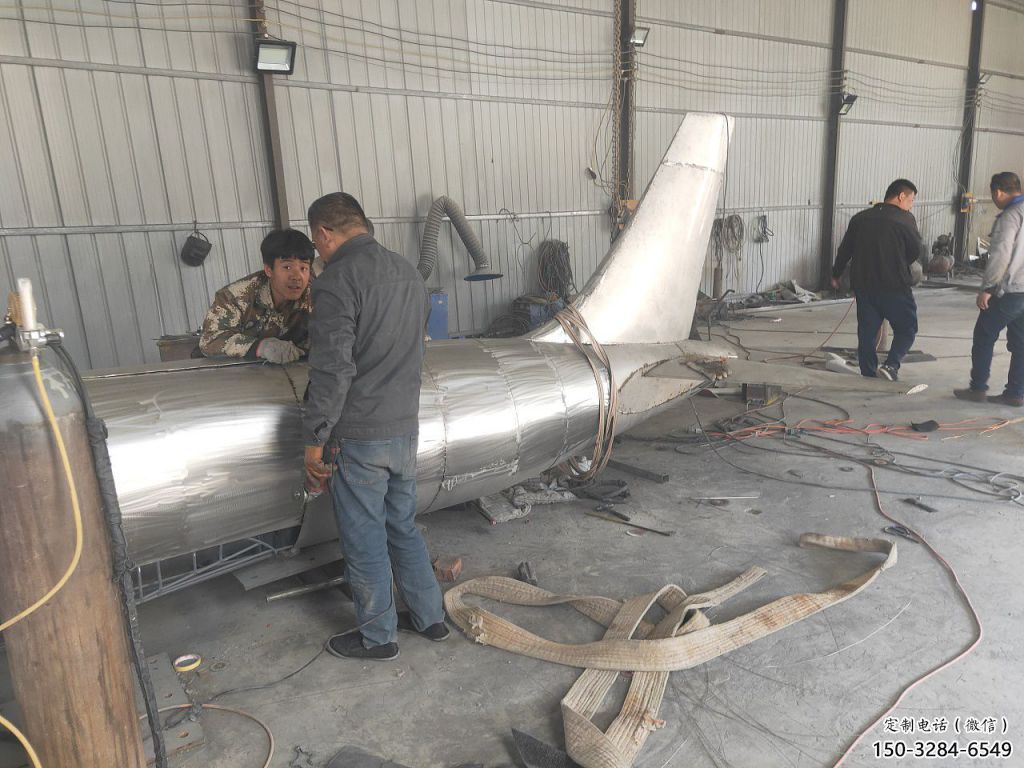 房地產(chǎn)飛機(jī)雕塑 現(xiàn)代景觀擺件 幾何雕塑