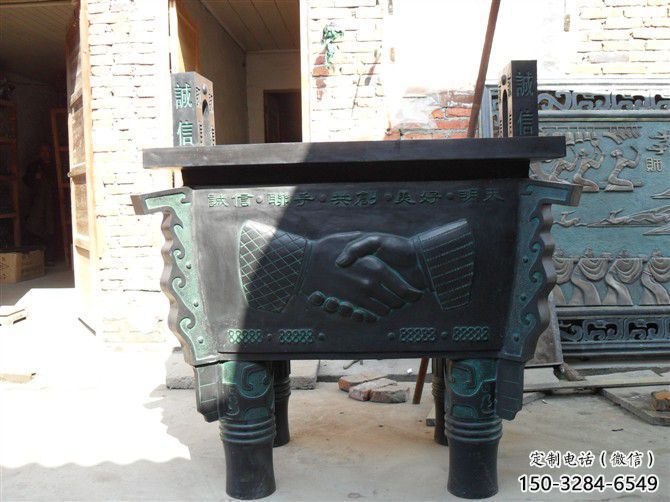 街道福鼎雕塑 現(xiàn)代景觀擺件 彩繪雕塑 街道福鼎雕塑 現(xiàn)代景觀擺件 彩繪雕塑