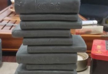 街頭書(shū)形雕塑 大型別墅區(qū)擺件 鋼管雕塑