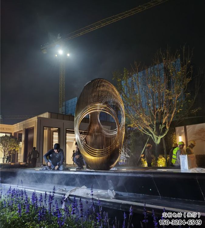 幾何雞蛋雕塑 發(fā)光公園小品 大門口雕塑 幾何雞蛋雕塑 發(fā)光公園小品 大門口雕塑